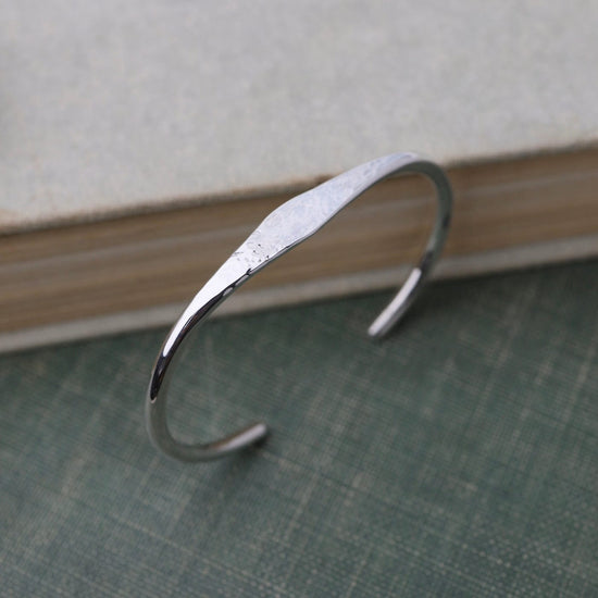 BRC Cuff with Flared Hammered Center