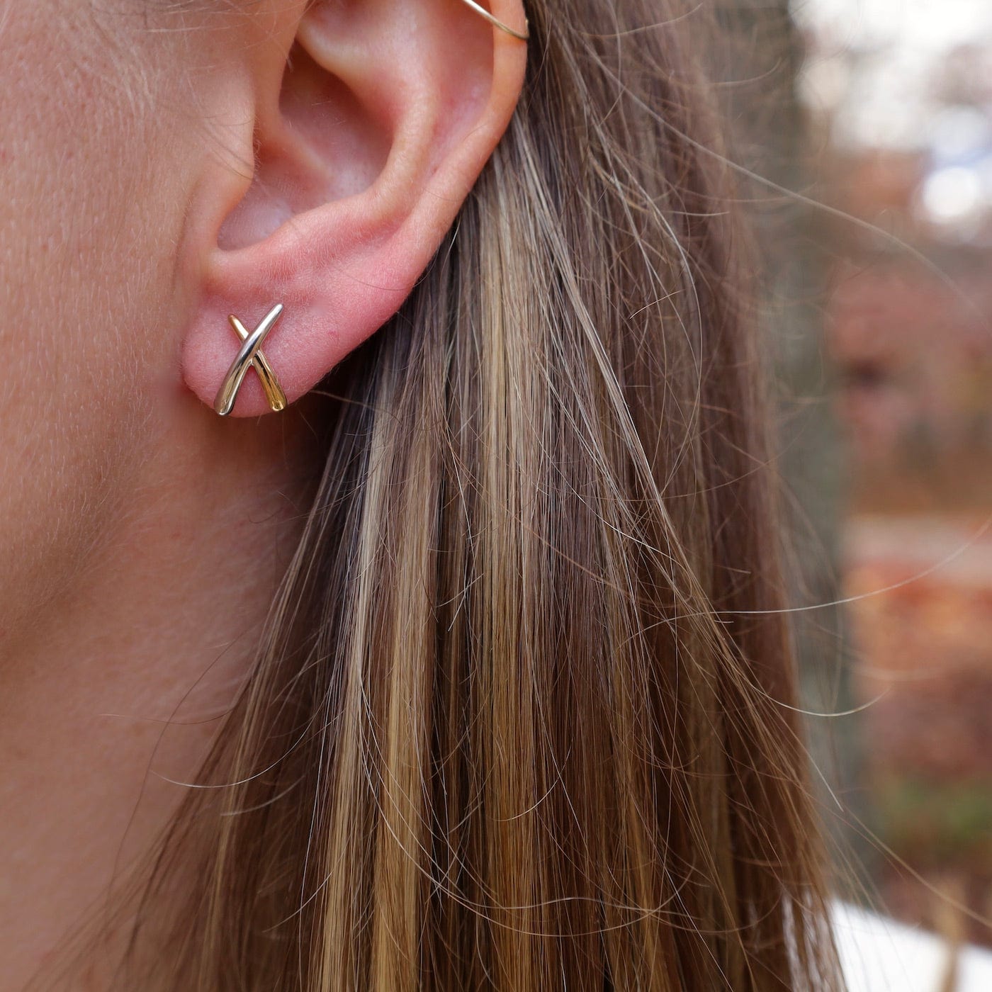EAR-14K 14K Gold Two Tone Small "X" Post Earring