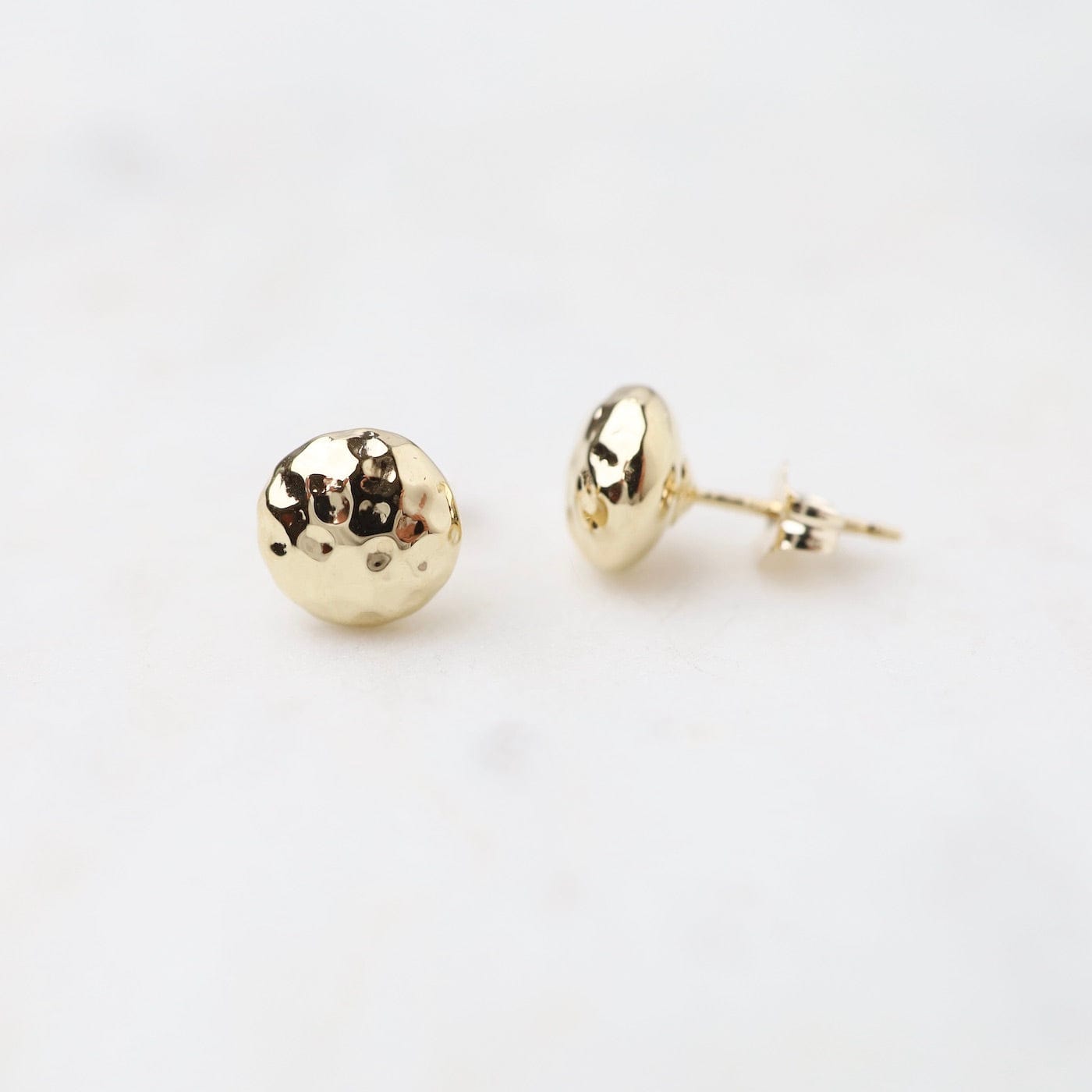 14k Yellow Gold 8mm Hammered Ball Stud – Dandelion Jewelry