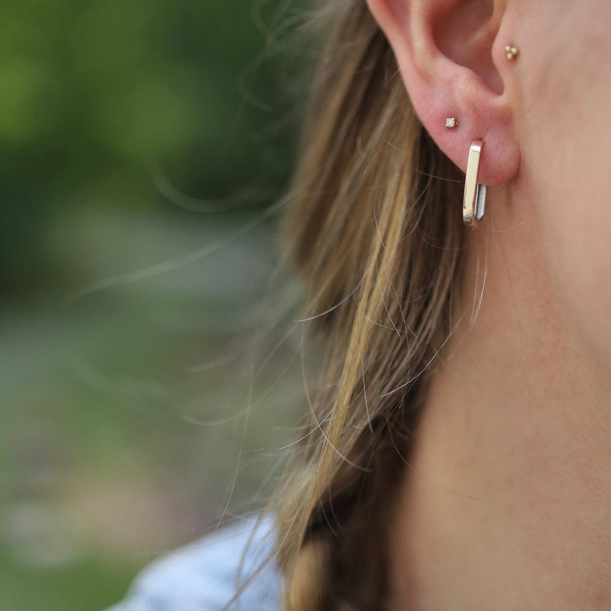 Thin Oval Reversible 14k Yellow White Gold Huggies – Dandelion