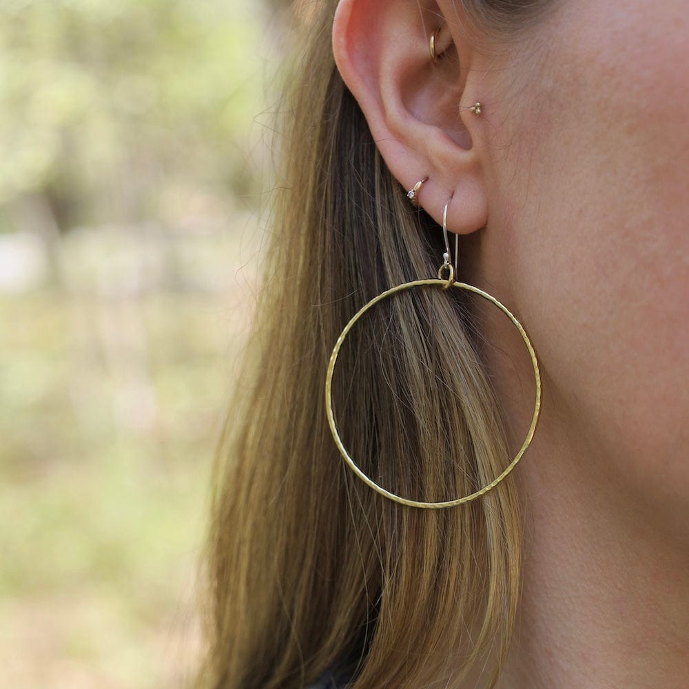 EAR-BRASS Hammered Brass Circle Earrings