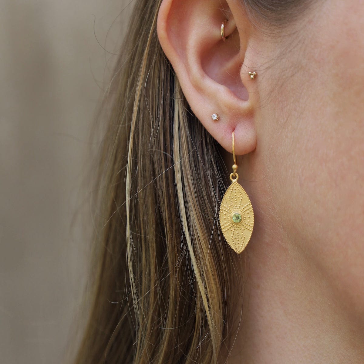 EAR-GPL Peridot in Ellipse Shaped Earrings on French Hooks