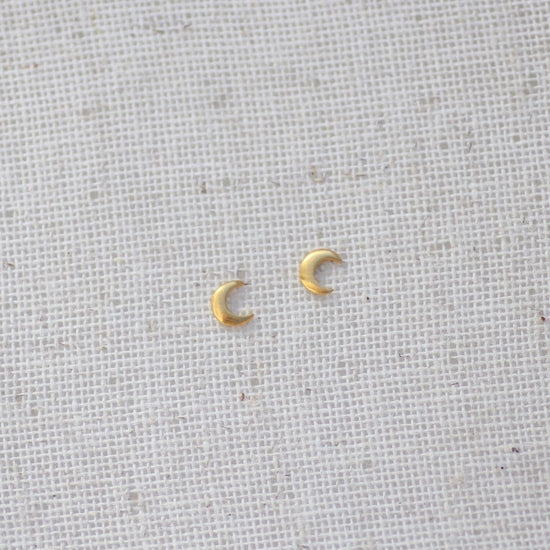 EAR-GPL Tiny Crescent Moon Studs - Gold Plate.
