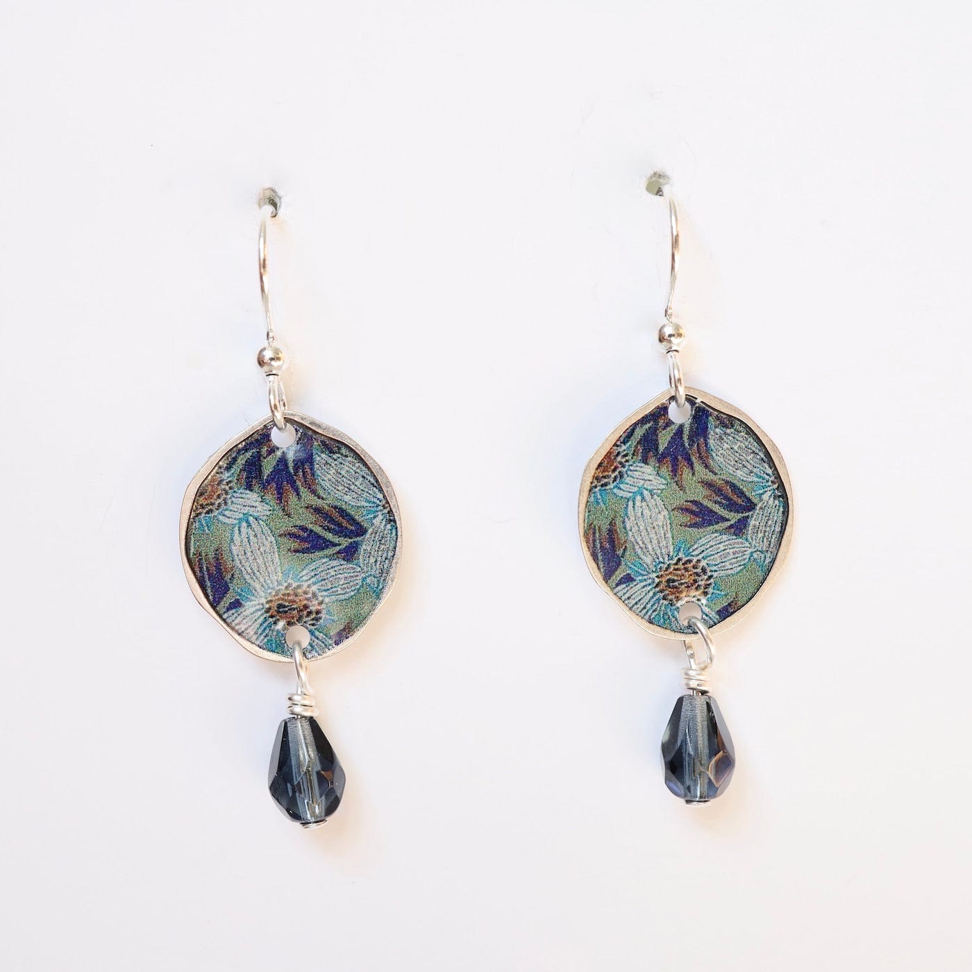 EAR-JM Water Lily Oval with Blue Crystal Drops Earring