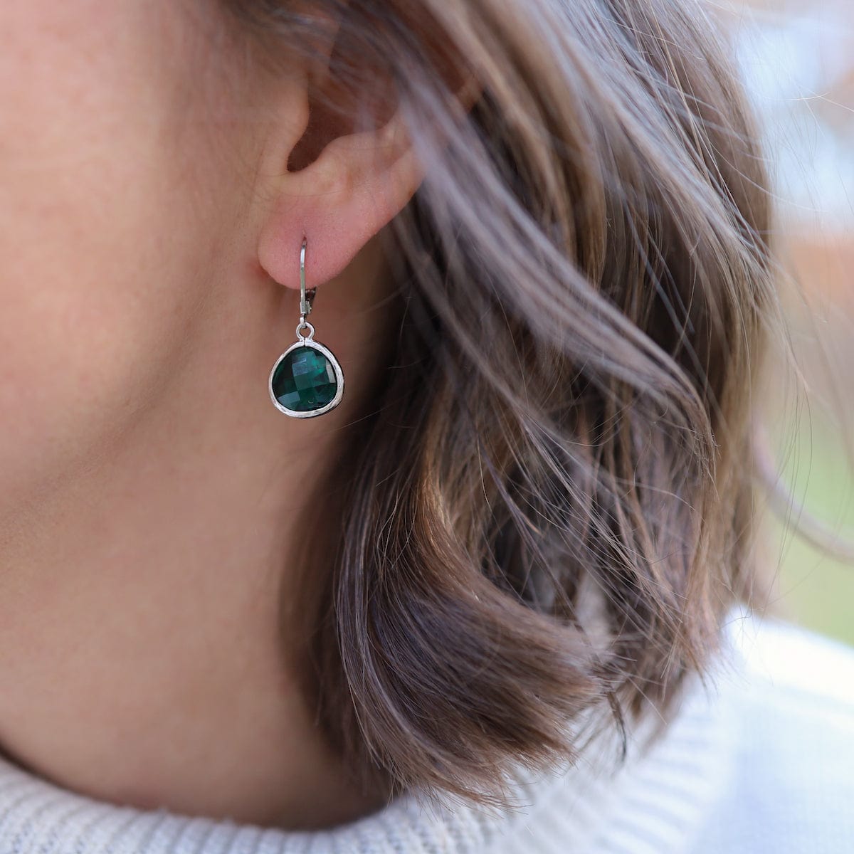EAR Silver Emerald Crystal Lever Back Earring