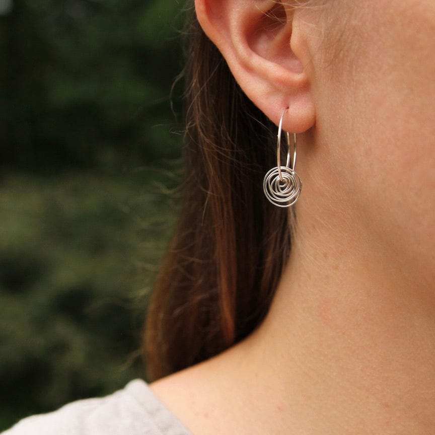 EAR Small Hoop With Curlicue Wrap