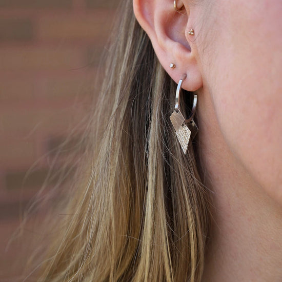 EAR Sterling Silver Textured Diamond Shape Hoops
