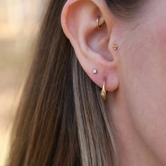 EAR-VRM Crescent Huggie with Diamond - 14k Gold Vermeil