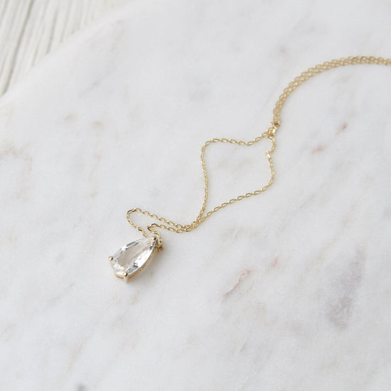 NKL-14K 14k Yellow Gold Pear Shaped White Topaz Necklace
