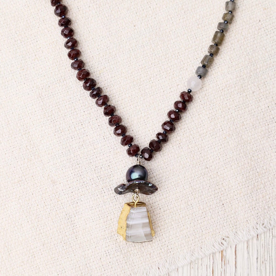 NKL Garnet and Pearl Mix Necklace