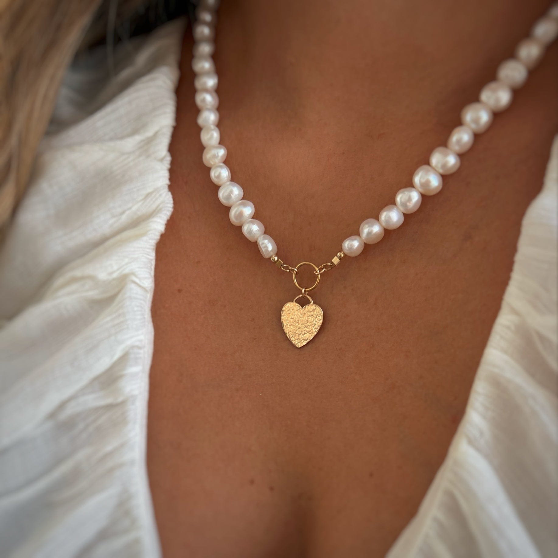 Sunkissed Freshwater Pearl Heart Necklace – Dandelion Jewelry