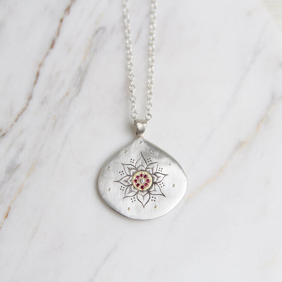 NKL Soleil Pendant with Ruby Circle