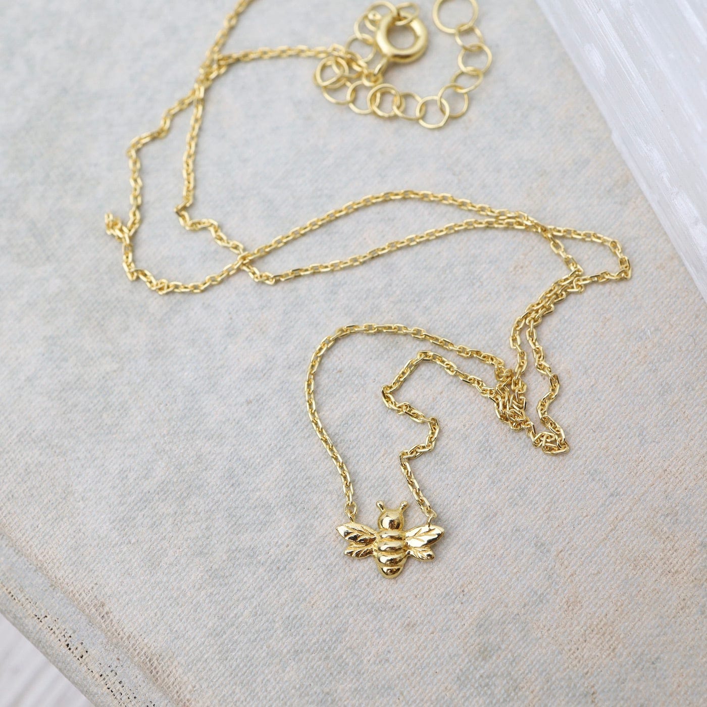 NKL-VRM Small Bee Necklace - Gold Vermeil