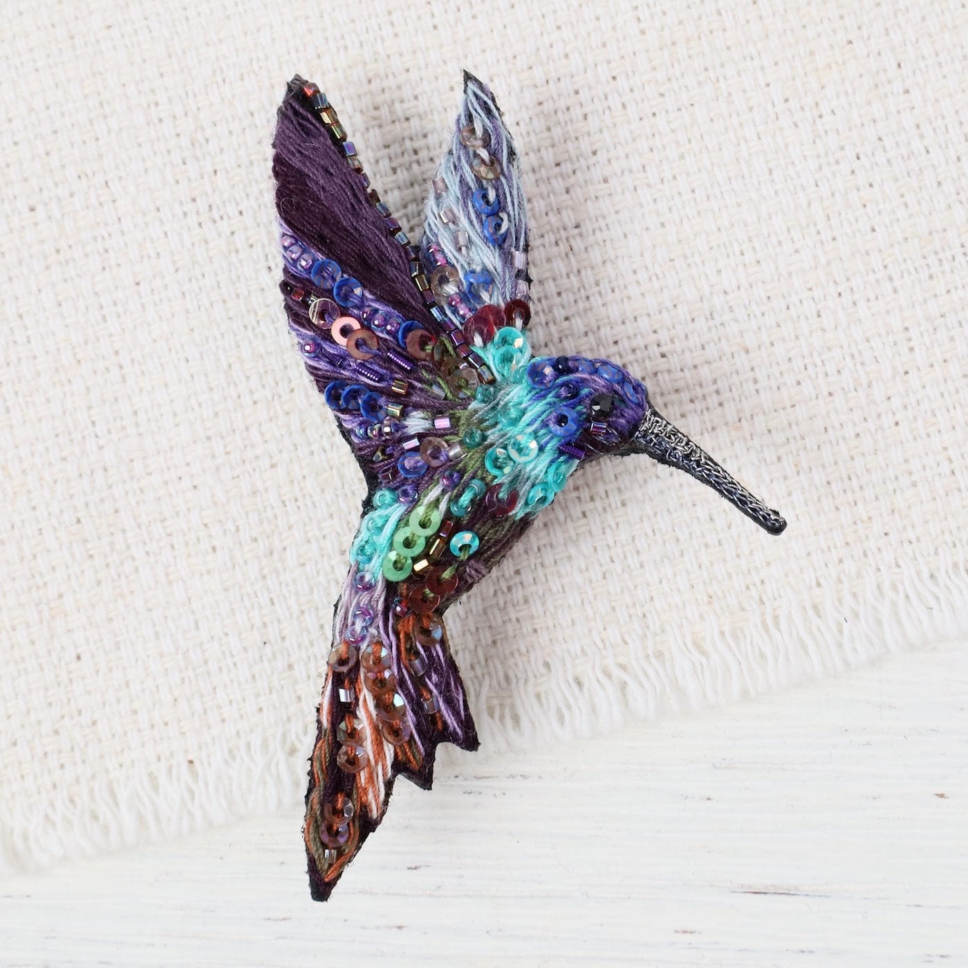 Pins Vintage Colibri Signé SI, Cristaux Et Métal Doré, Couleur Miel, #J9