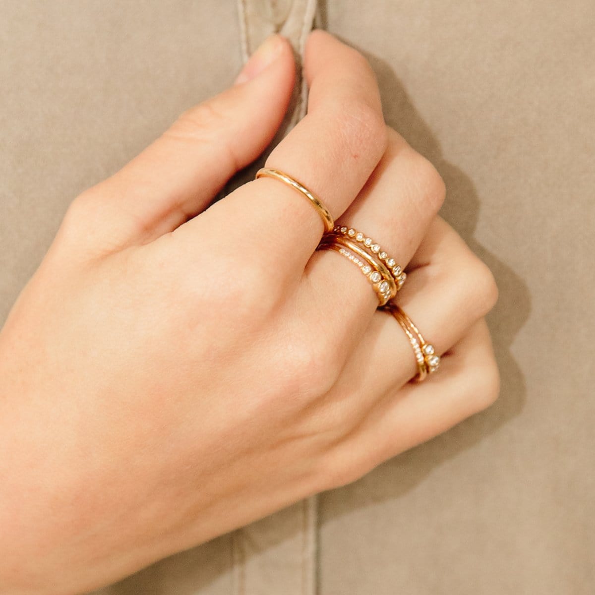 14K Thick 2mm Band Ring – Dandelion Jewelry