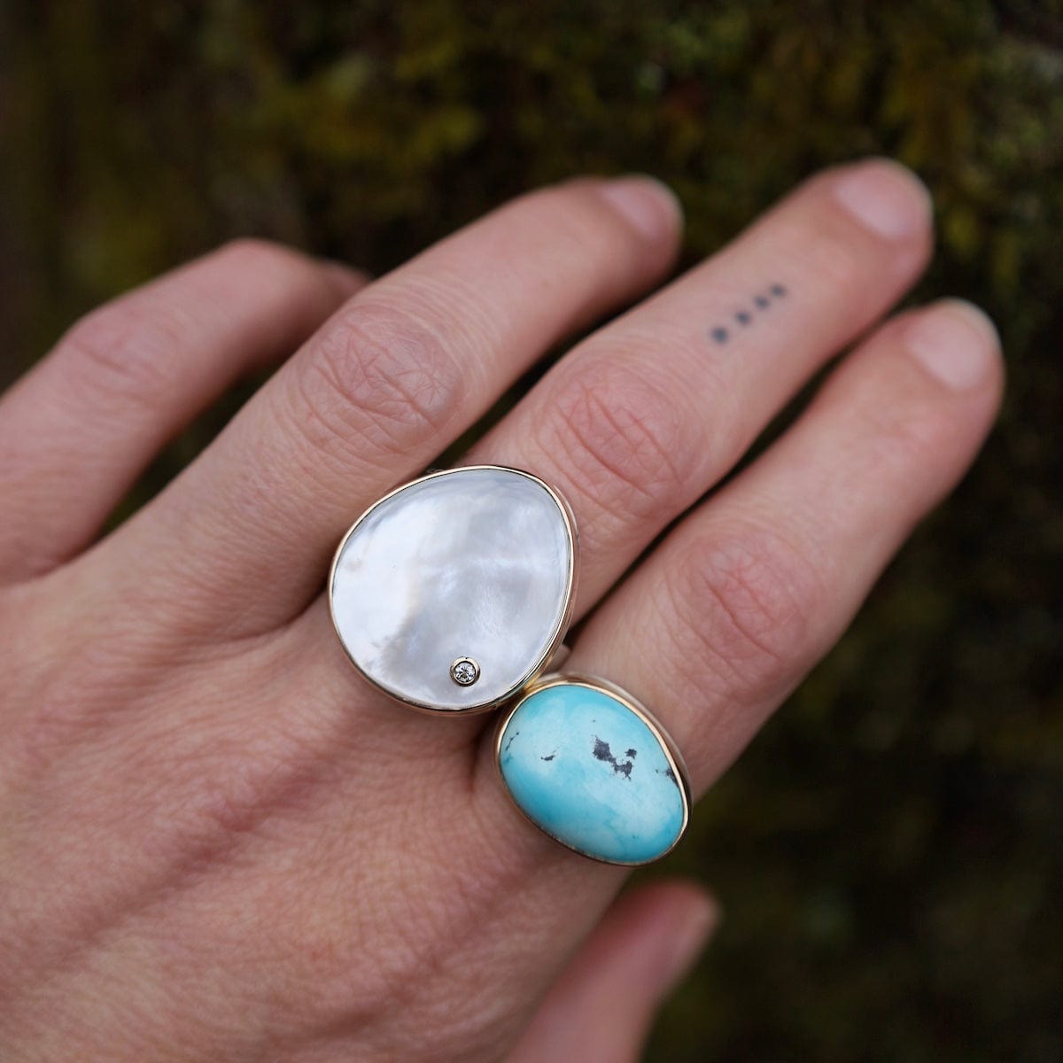 Jamie Joseph Vertical Asymmetrical Smooth Mother of Pearl