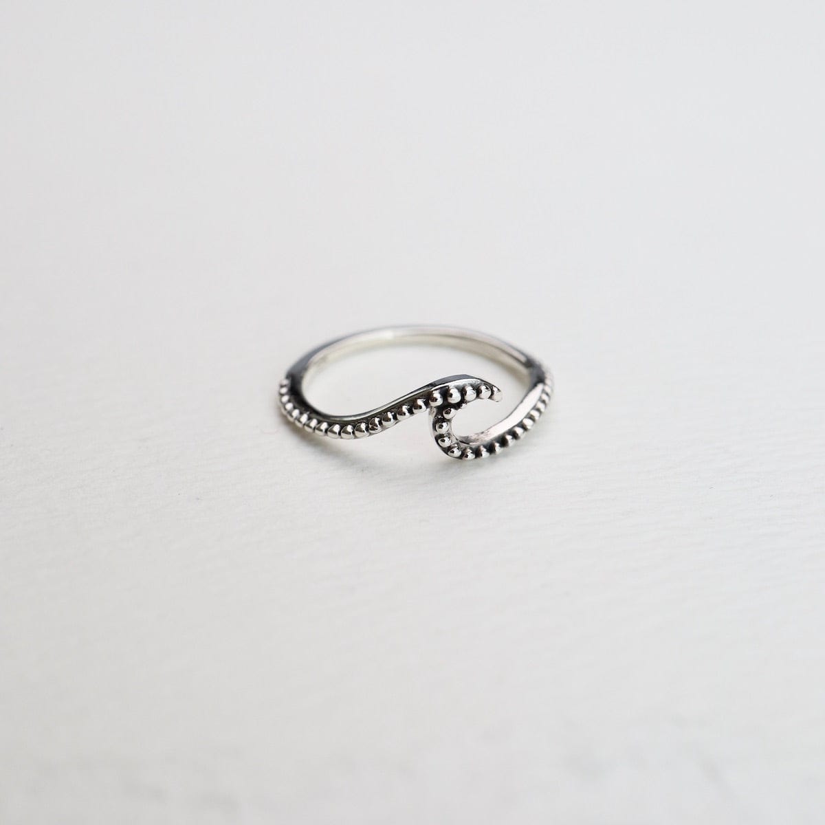 RNG Silver Dotted Wave Ring