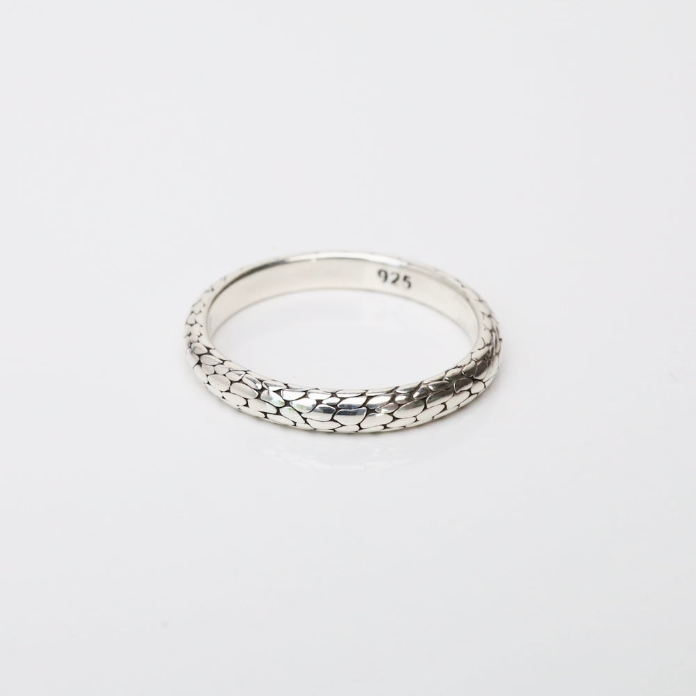 Snake Skin Band Ring