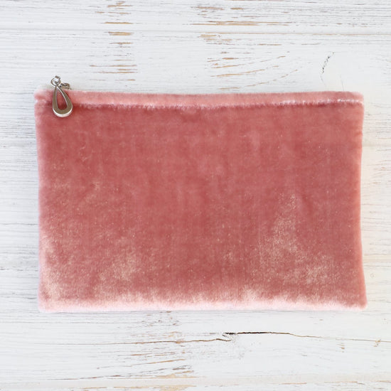 Load image into Gallery viewer, ACC The Velvet Wallet - Hibiscus
