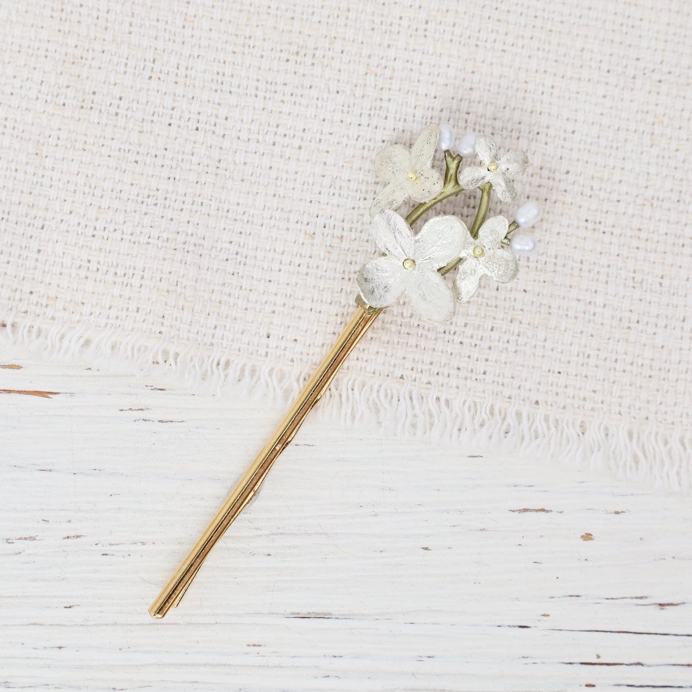 ACC White Hydrangea Cluster Hair Pin