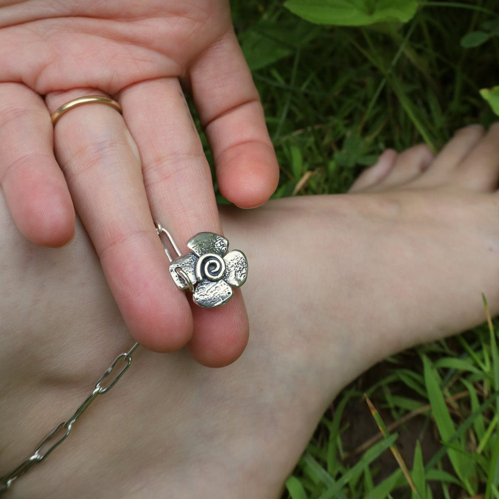 
                      
                        ANK Reversible Flower Anklet
                      
                    