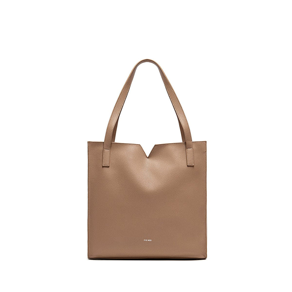 
                      
                        BAG Alicia Tote II - Latte Pebbled
                      
                    