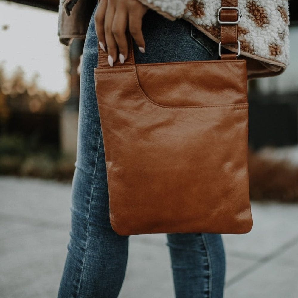 BAG Athena Crossbody In Oxblood