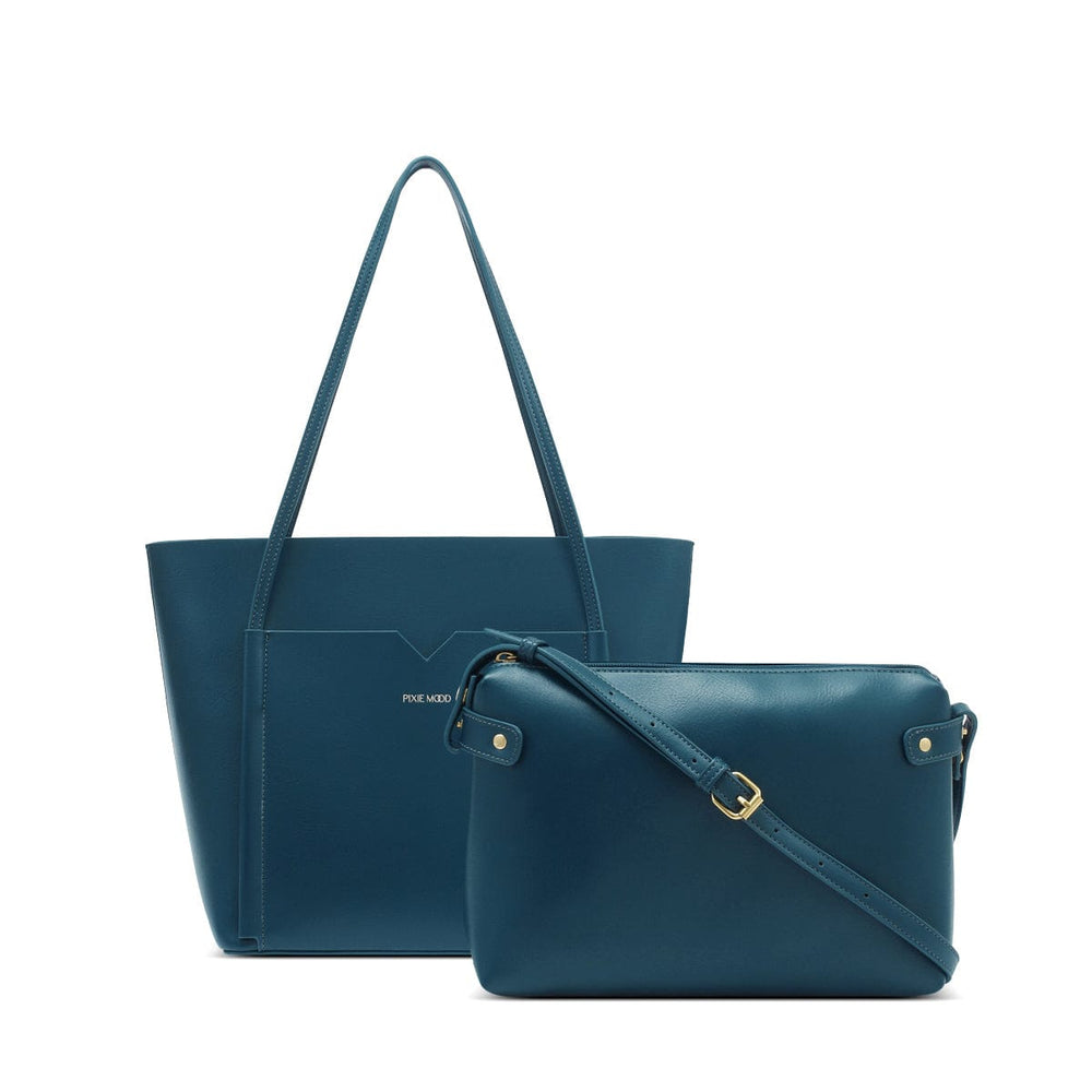 
                      
                        BAG Clara Tote - Blueberry
                      
                    