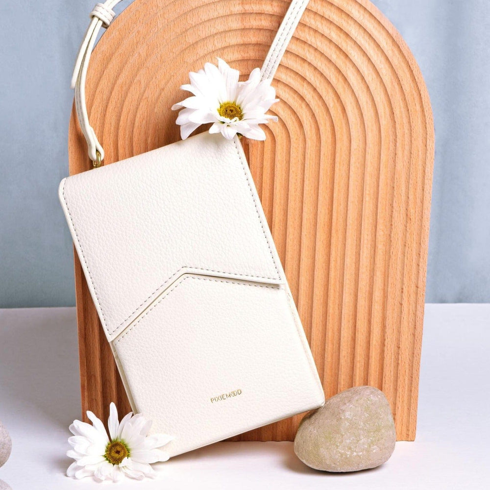 
                      
                        BAG Karla Phone Crossbody - Coconut Cream
                      
                    