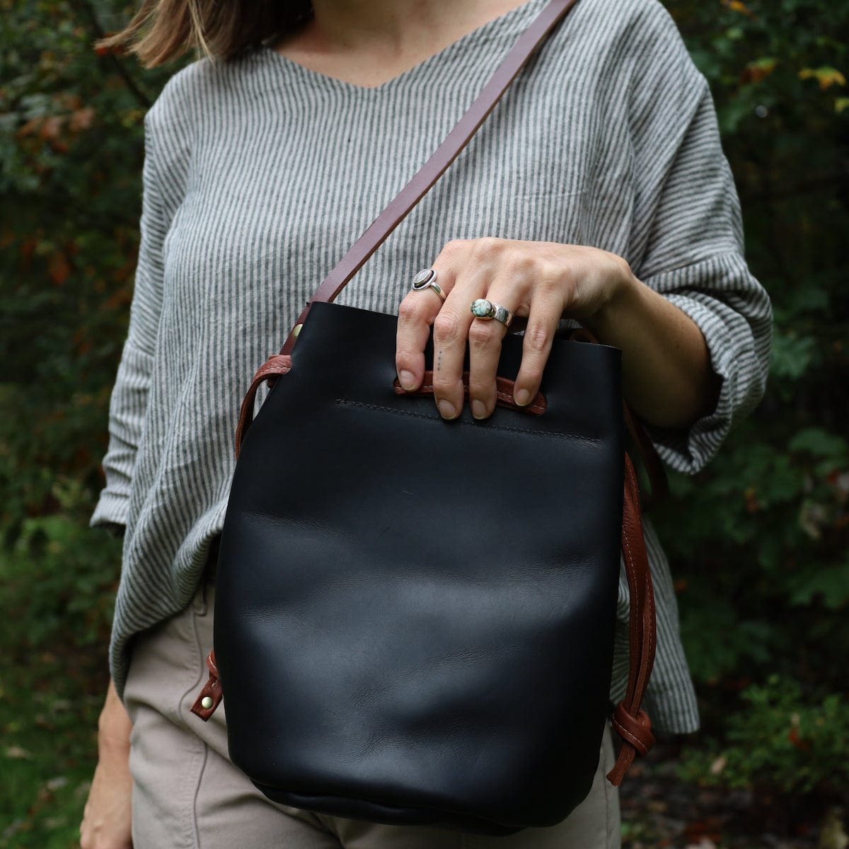 Leather Bucket Bag Cognac Brown