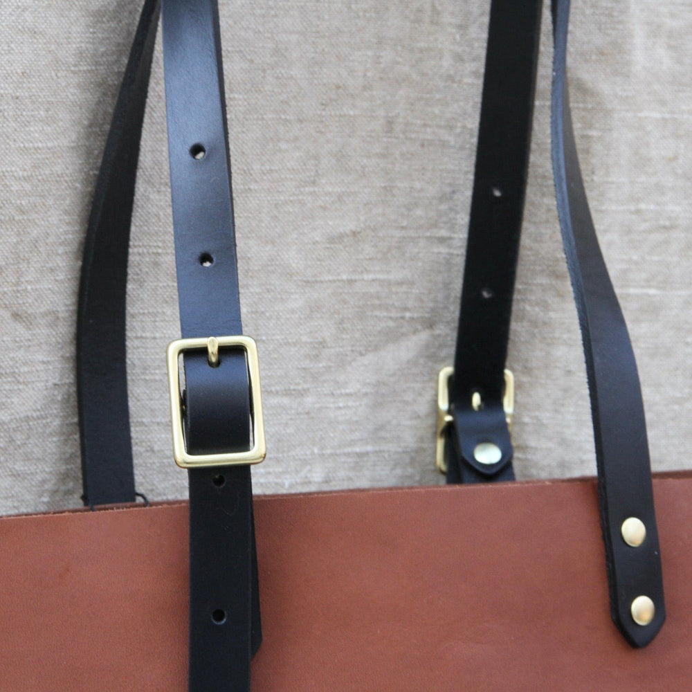 BAG The Leona Tote in Whiskey & Black