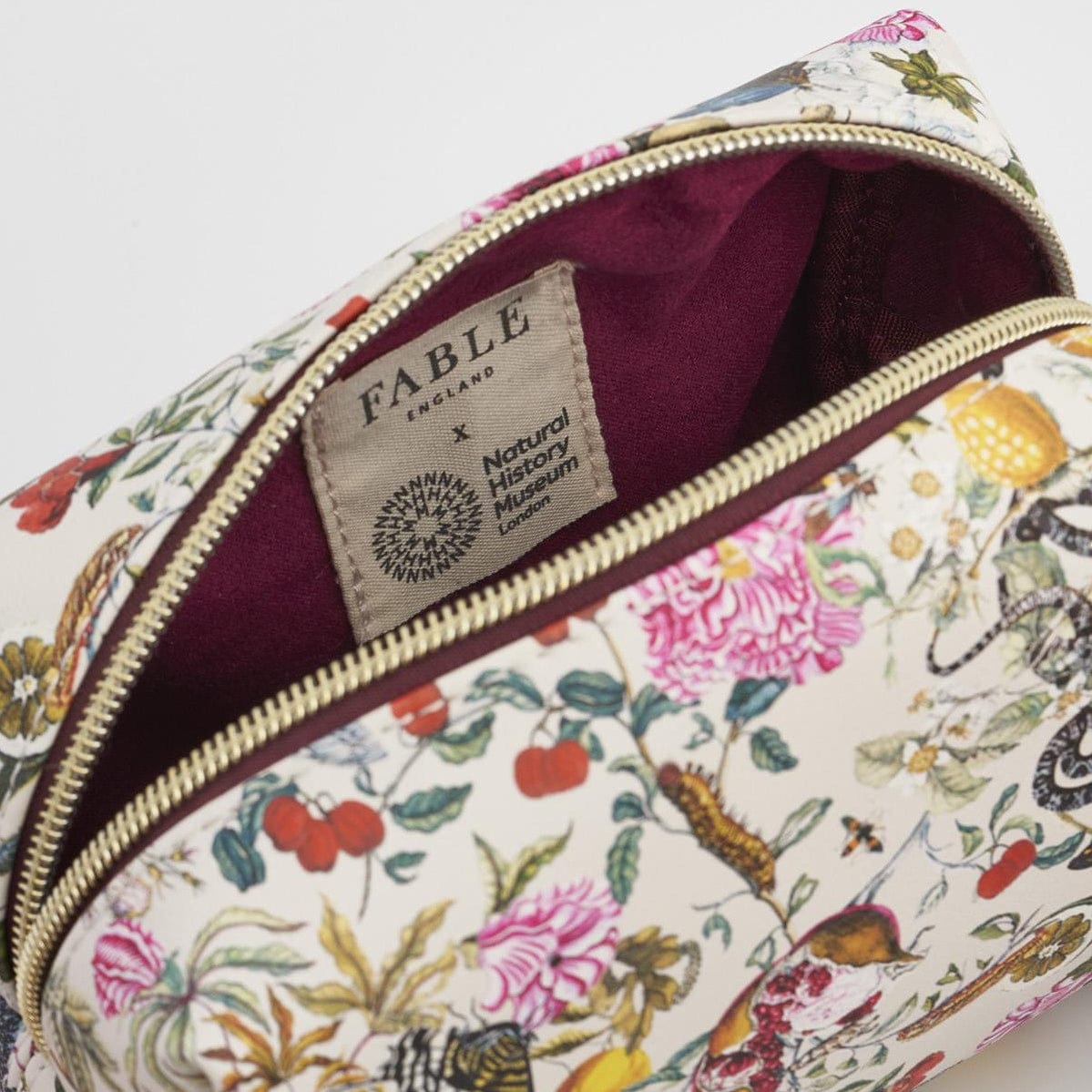 BOX Floral Engravings Cosmetics Pouch