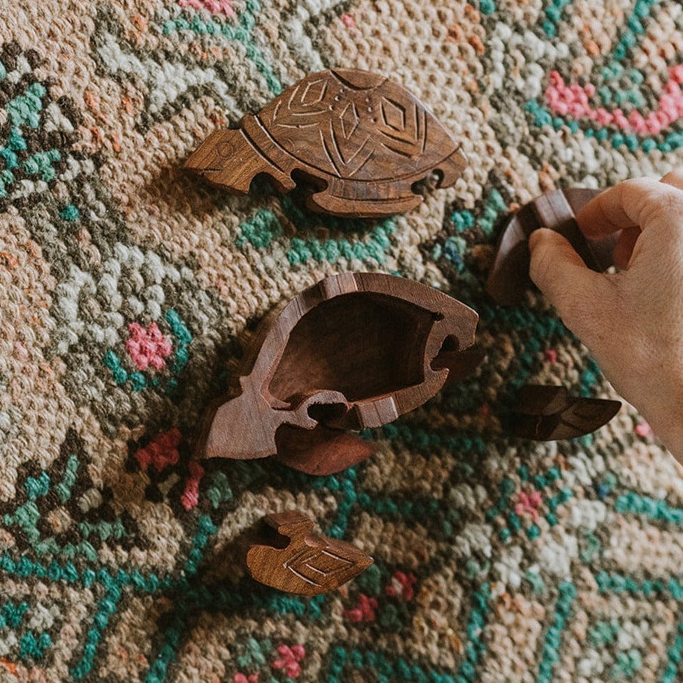 BOX Sea Turtle Puzzle Box