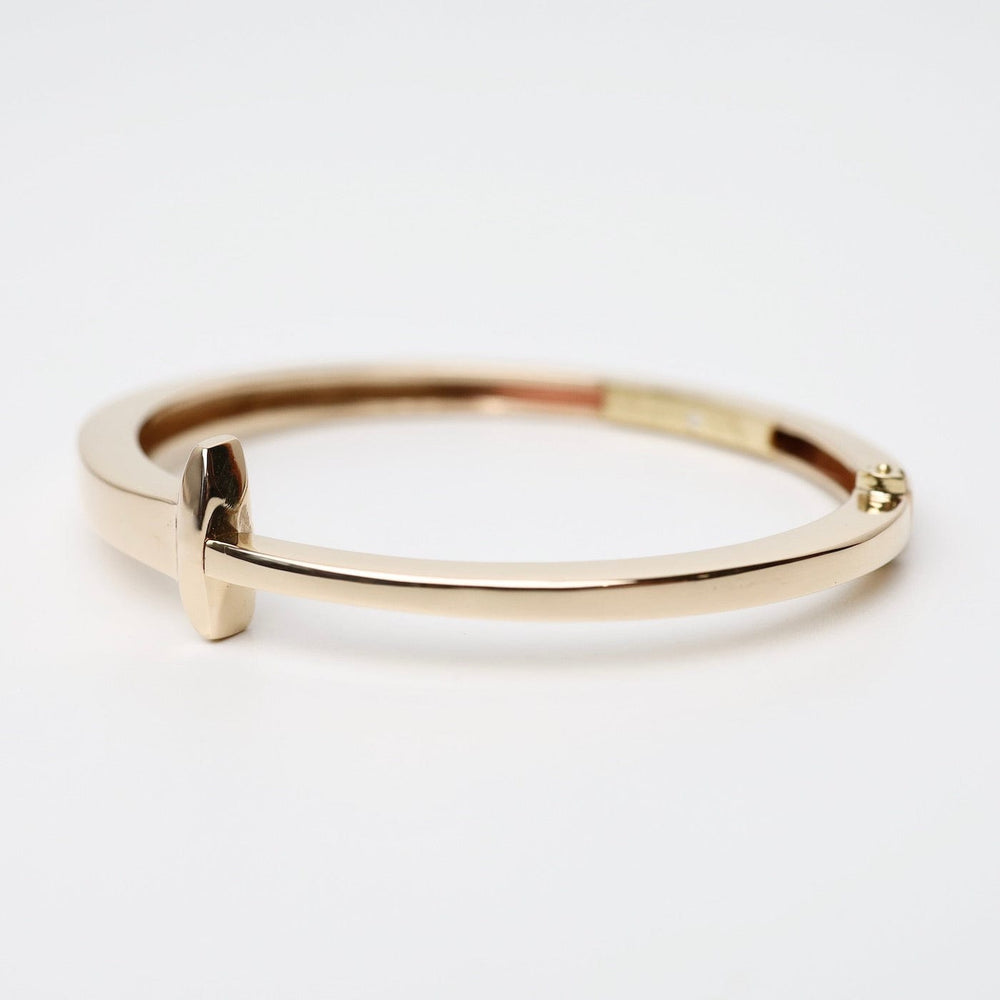 
                      
                        BRC-10K Solid 10k Yellow Gold Pat Flynn Nail Bracelet
                      
                    