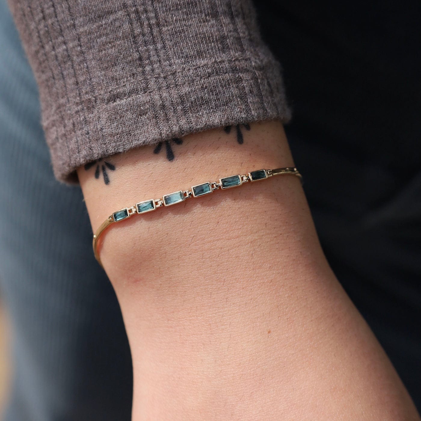 BRC-14K 14k Articulating Solid Gold Plates & Tourmaline Bracelet