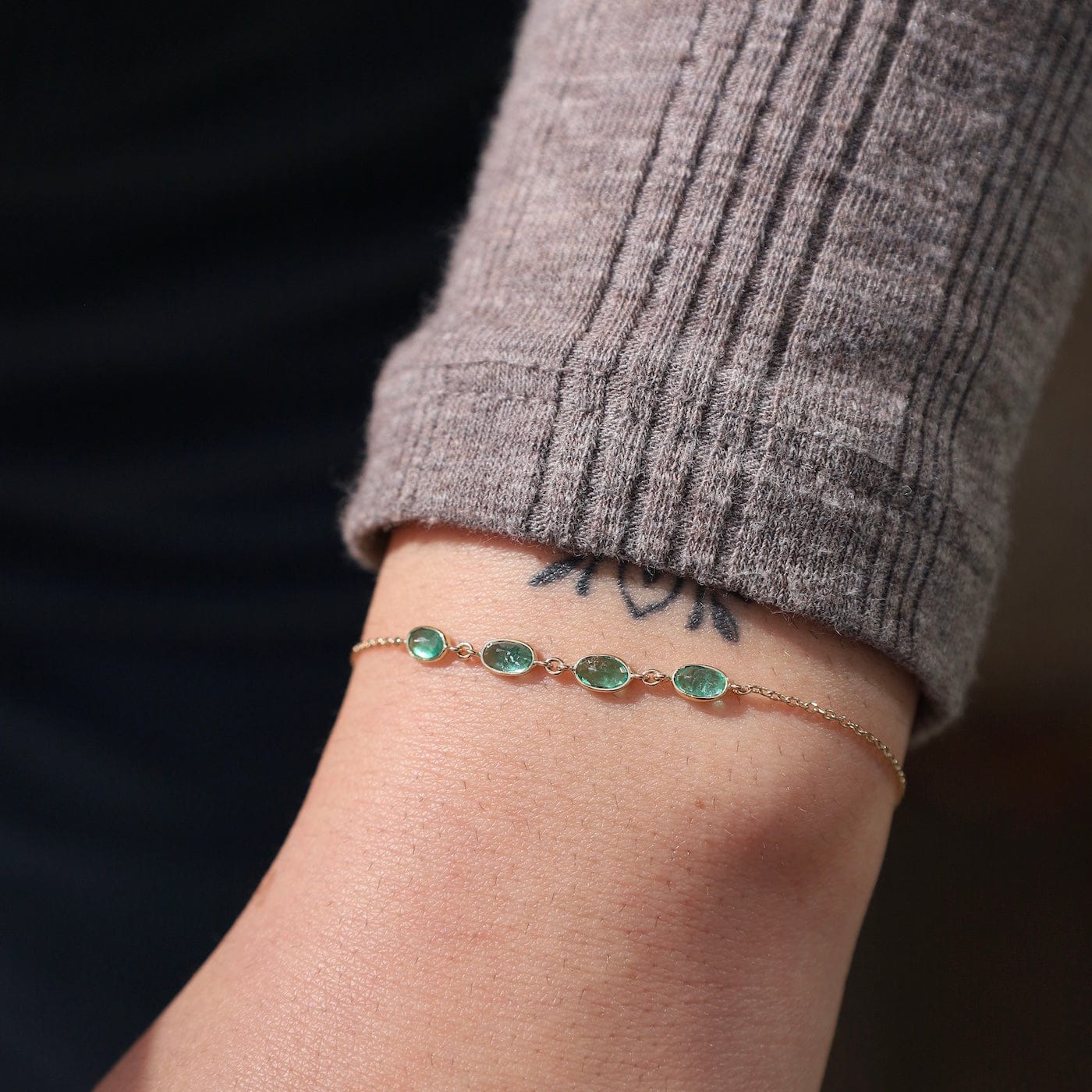 BRC-14K 14k Fine Cable Chain with 4 Bezel Set Emeralds Bracelet