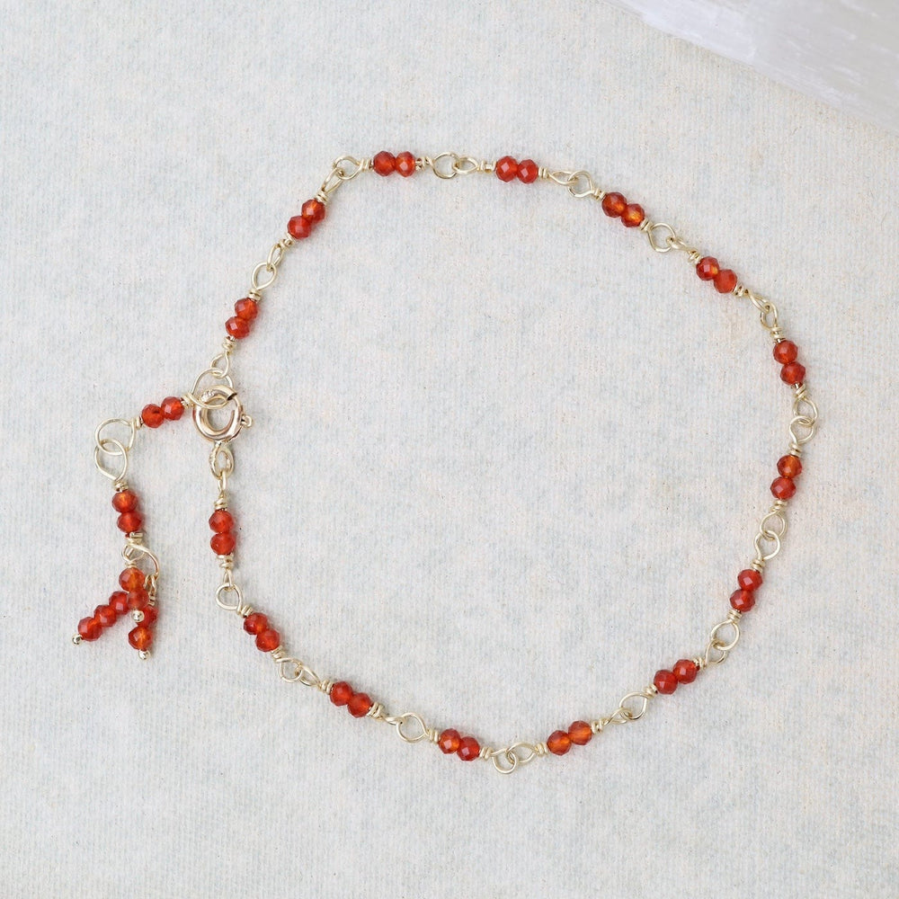 
                      
                        BRC-14K 14k Hand-Tied Natural Red Carnelian Gemstone Bracelet
                      
                    