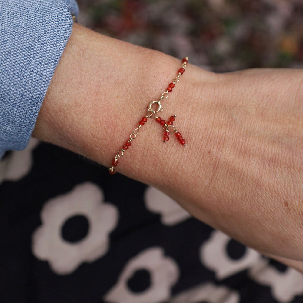 
                      
                        BRC-14K 14k Hand-Tied Natural Red Carnelian Gemstone Bracelet
                      
                    