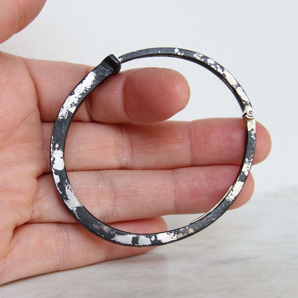 
                  
                    BRC-18K Pat Flynn Iron Nail Bracelet ~ 18k Palladium White Gold Dust
                  
                