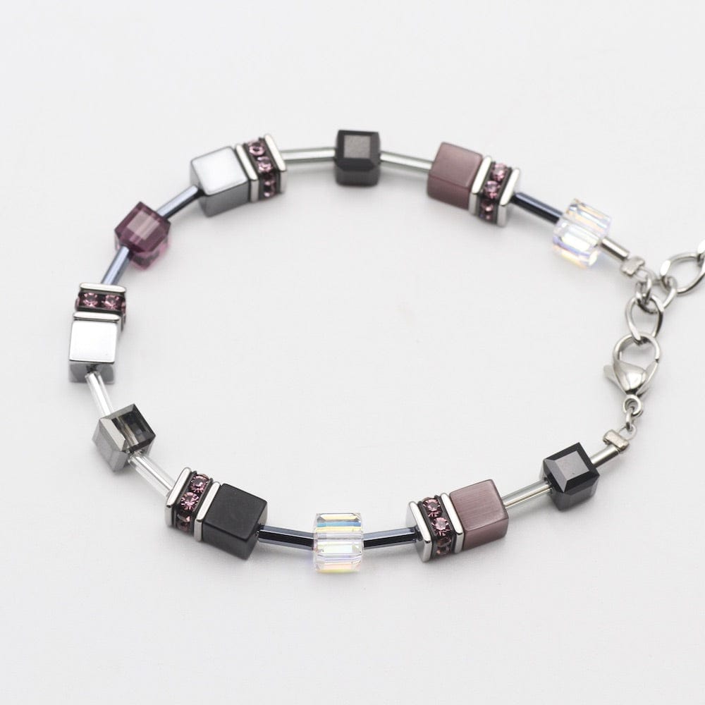 
                      
                        BRC AMETHYST CAT`S EYE  GEO CUBE BRACELET
                      
                    