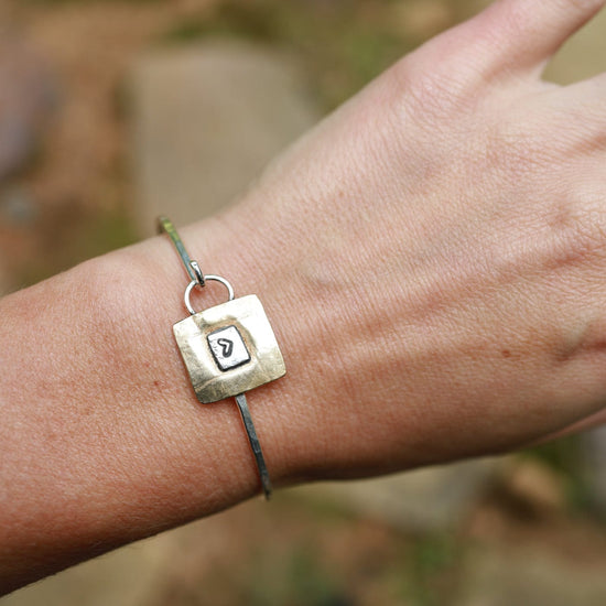 Load image into Gallery viewer, BRC Brass &amp;amp; Silver Heart Bracelet
