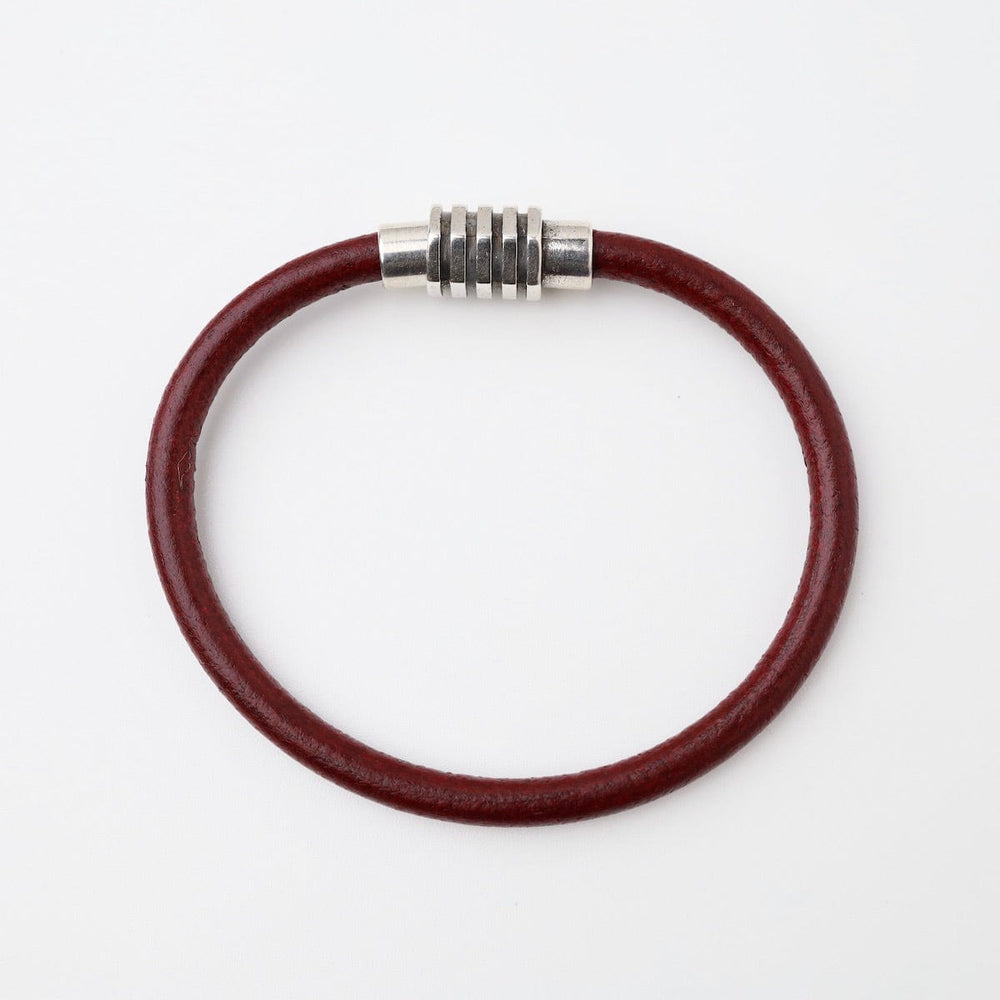 
                      
                        BRC Classic Bordeaux Leather Bracelet
                      
                    