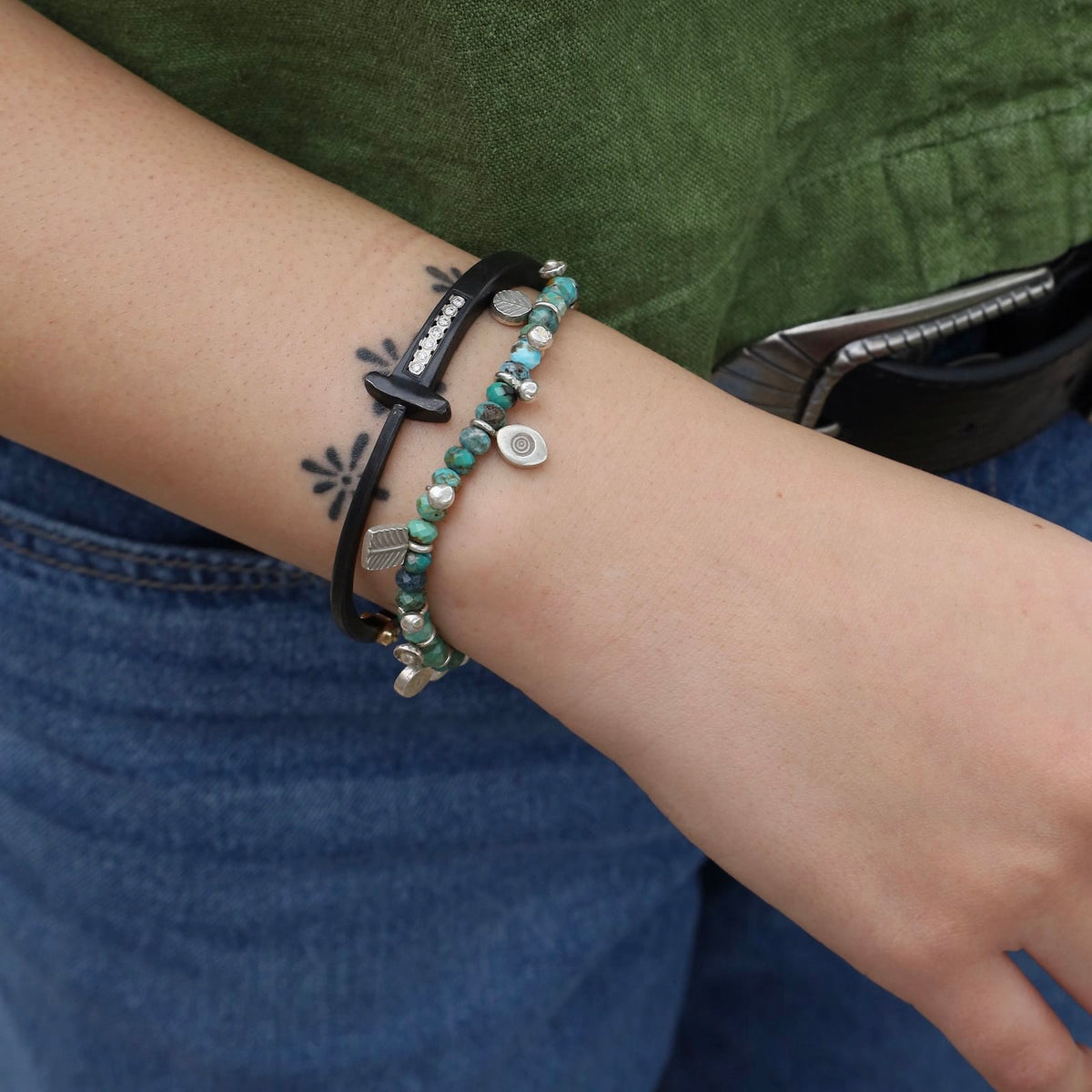 BRC-DIA Pat Flynn Short Stripe Diamond Iron Nail Bracelet