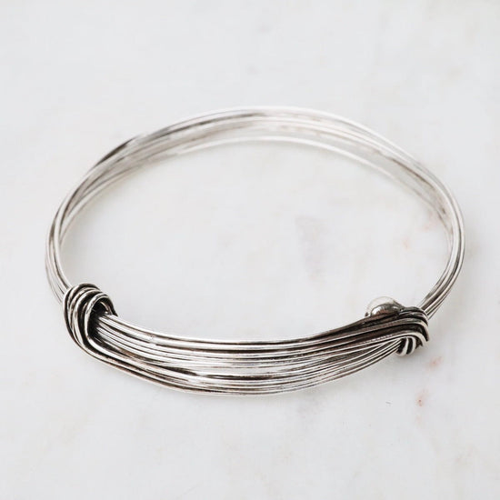 Elephant hair bracelet with silver knot | Comprar online | Alvarez