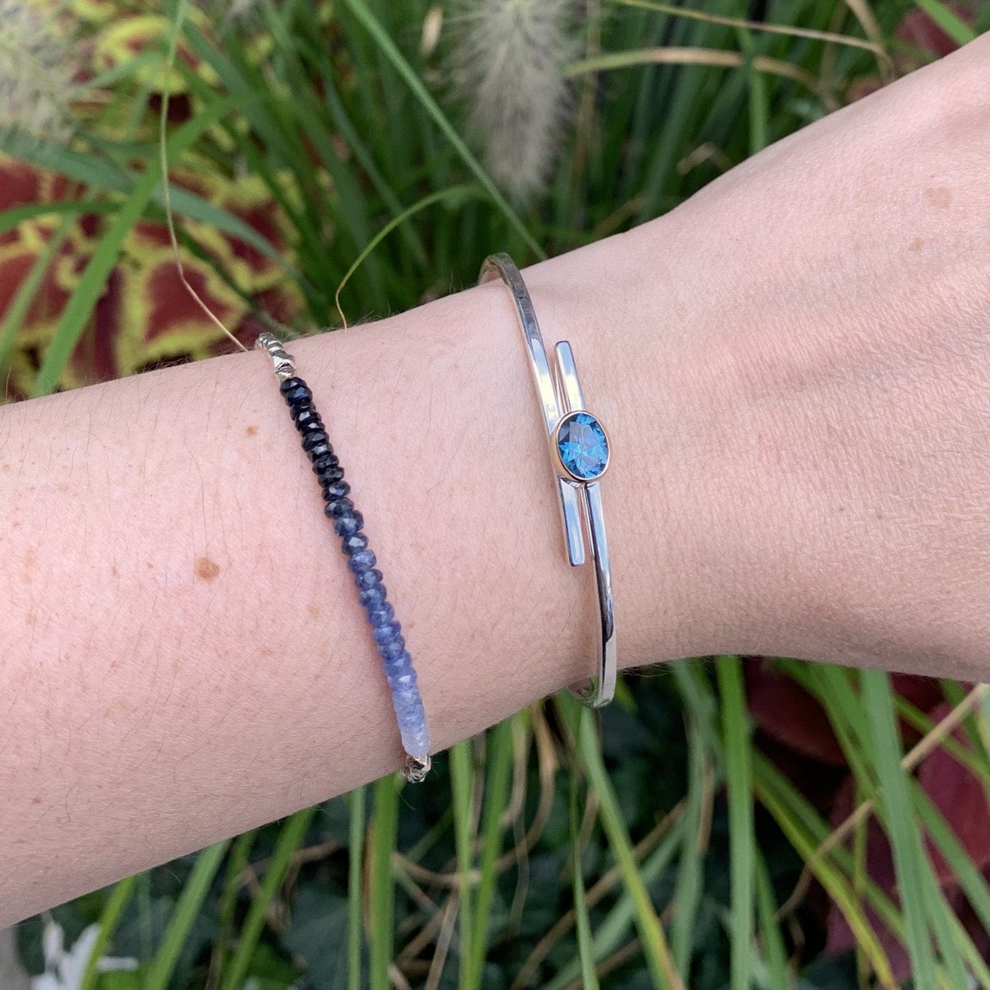 Load image into Gallery viewer, BRC Gemstone Rondelle Bracelet in Sapphire Fade
