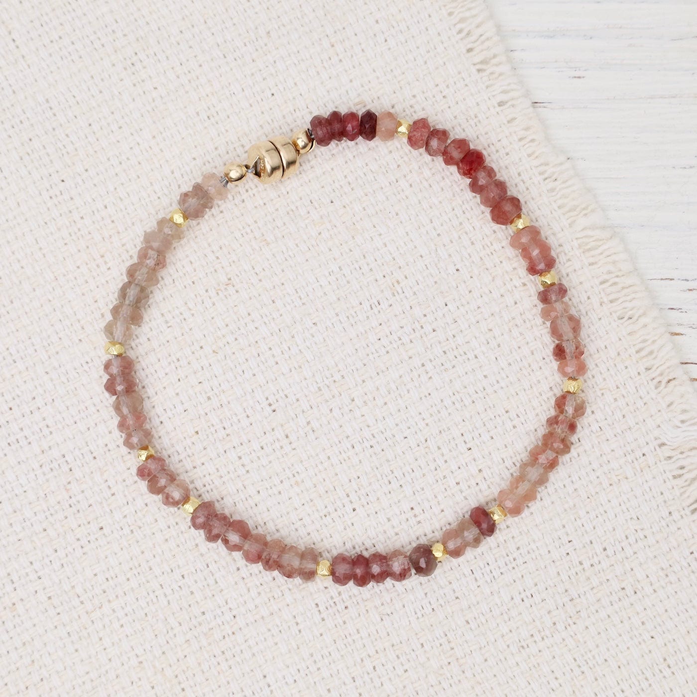 BRC-GF Andesine garnet, gold vermeil beads & magnetic cla