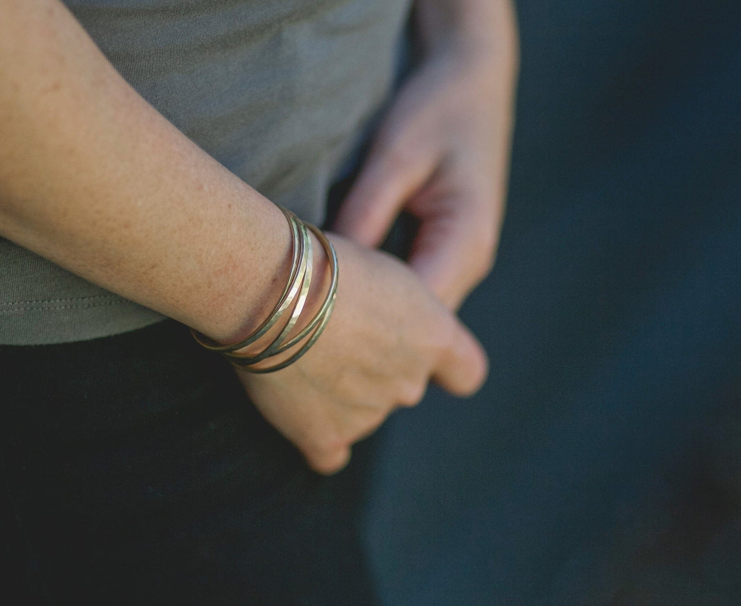 BRC-GF Hammered Cuff Gold