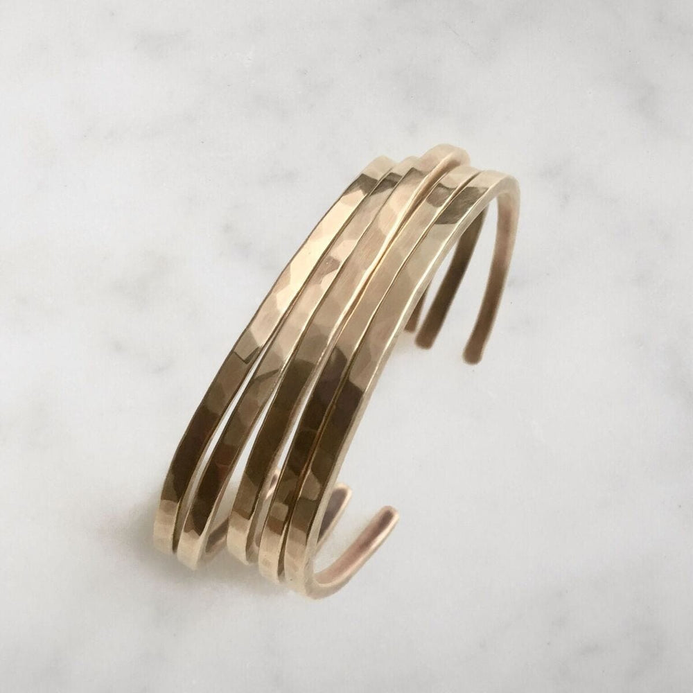 
                      
                        BRC-GF Hammered Cuff Gold
                      
                    