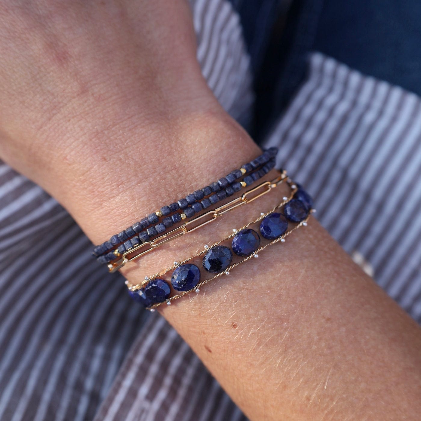 BRC-GF Helix Bracelet with Blue Sapphire