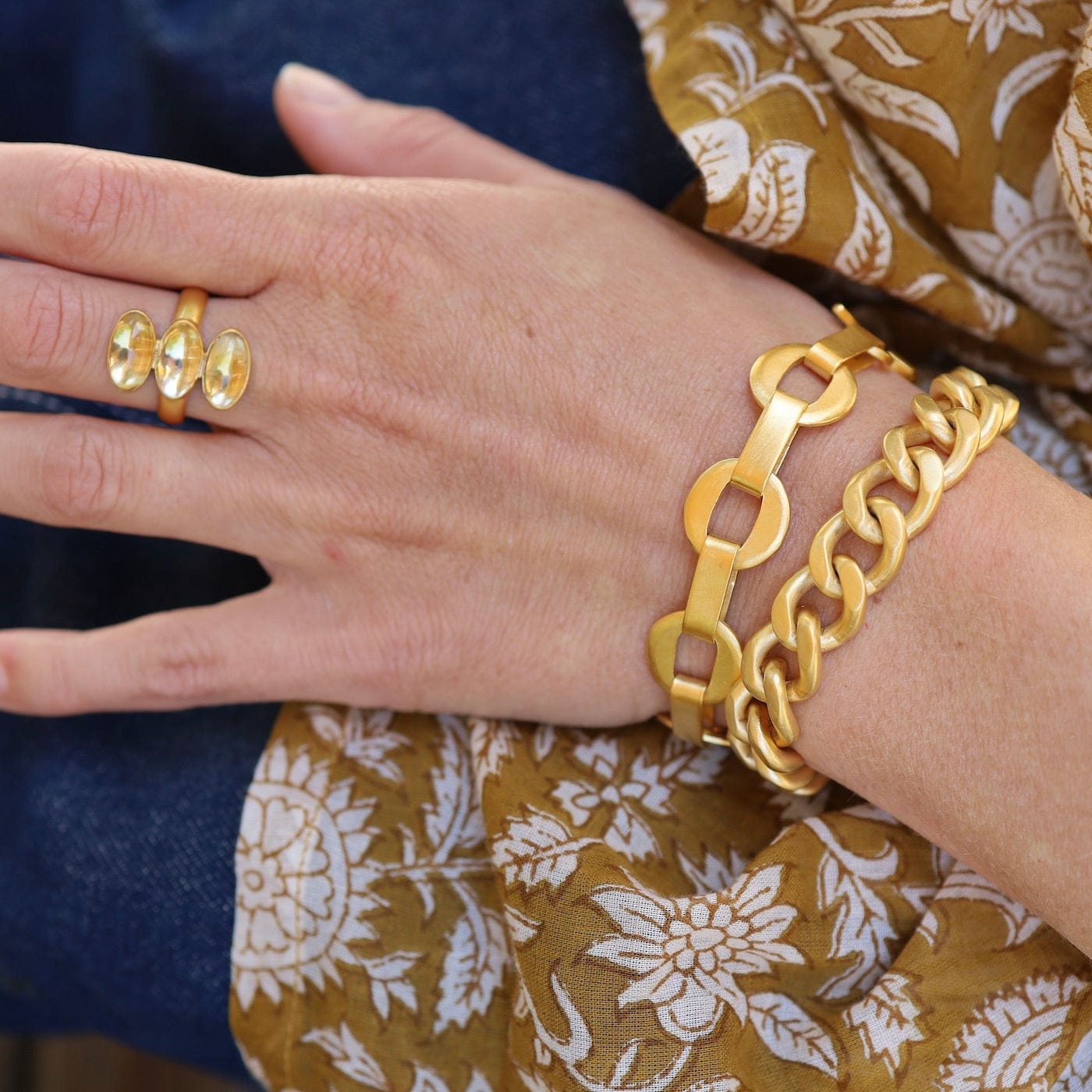 BRC-GPL Cut Out Disc Chain Bracelet - Gold Plated Brass
